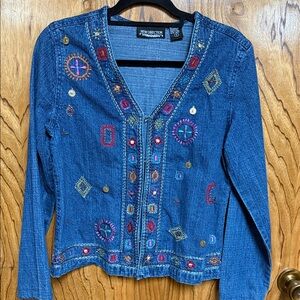 New Directions Blue Denim Jacket with Colorful Embroidery Size 8.